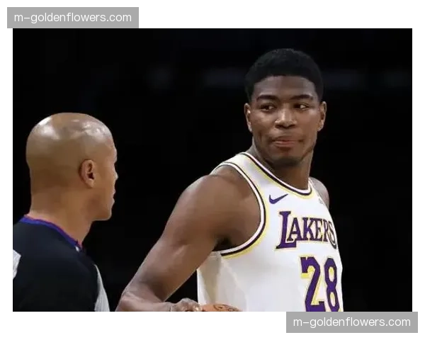 特写：一位印度孟买的NBA内容创作者如何运营千万粉丝的本地化账号